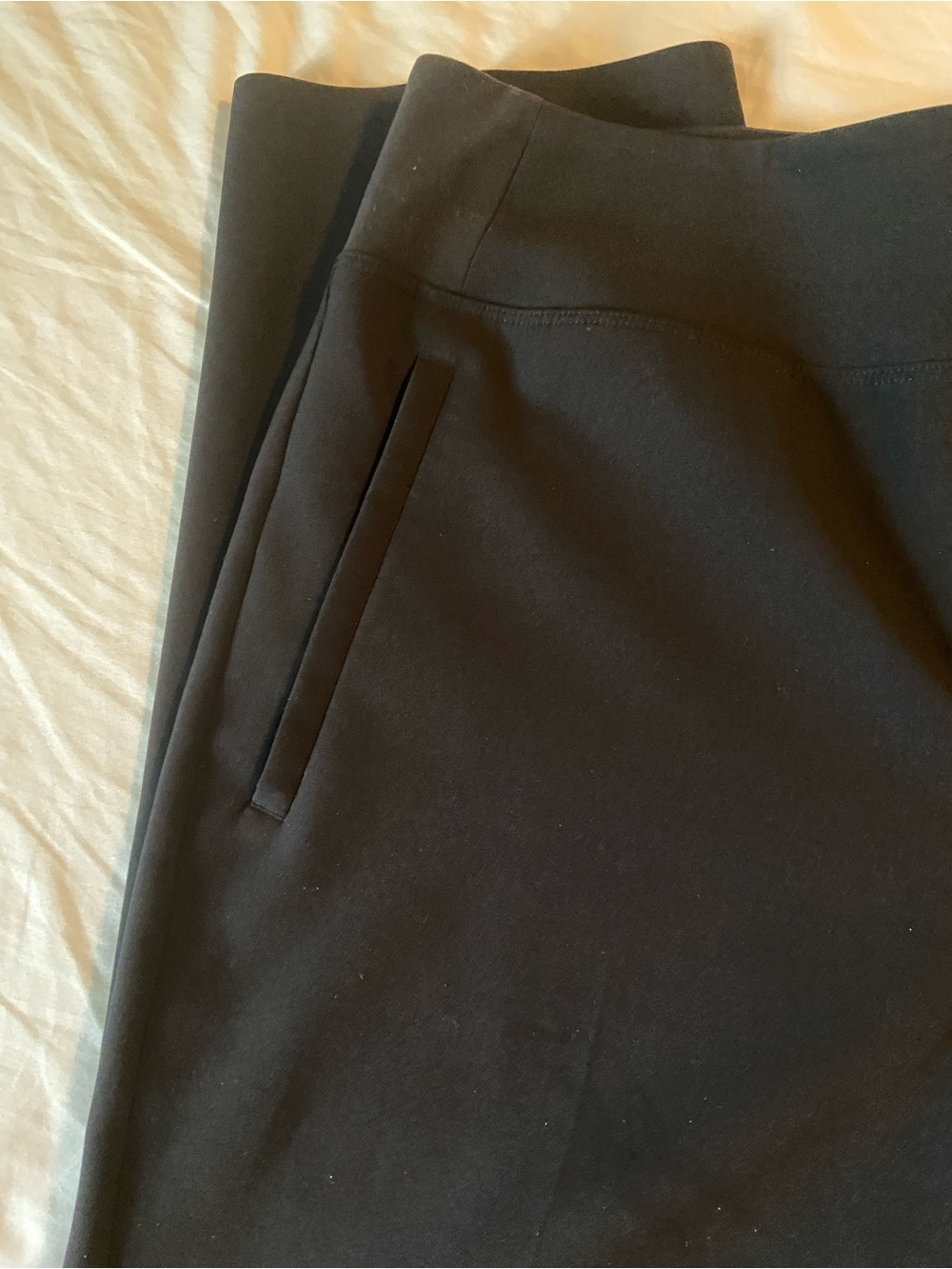 Athleta Endless Pants - Picture 4 of 7
